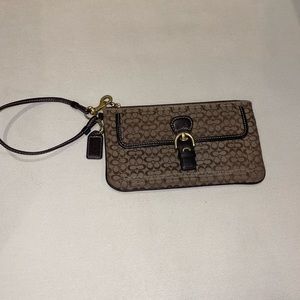 Vintage coach wristlet